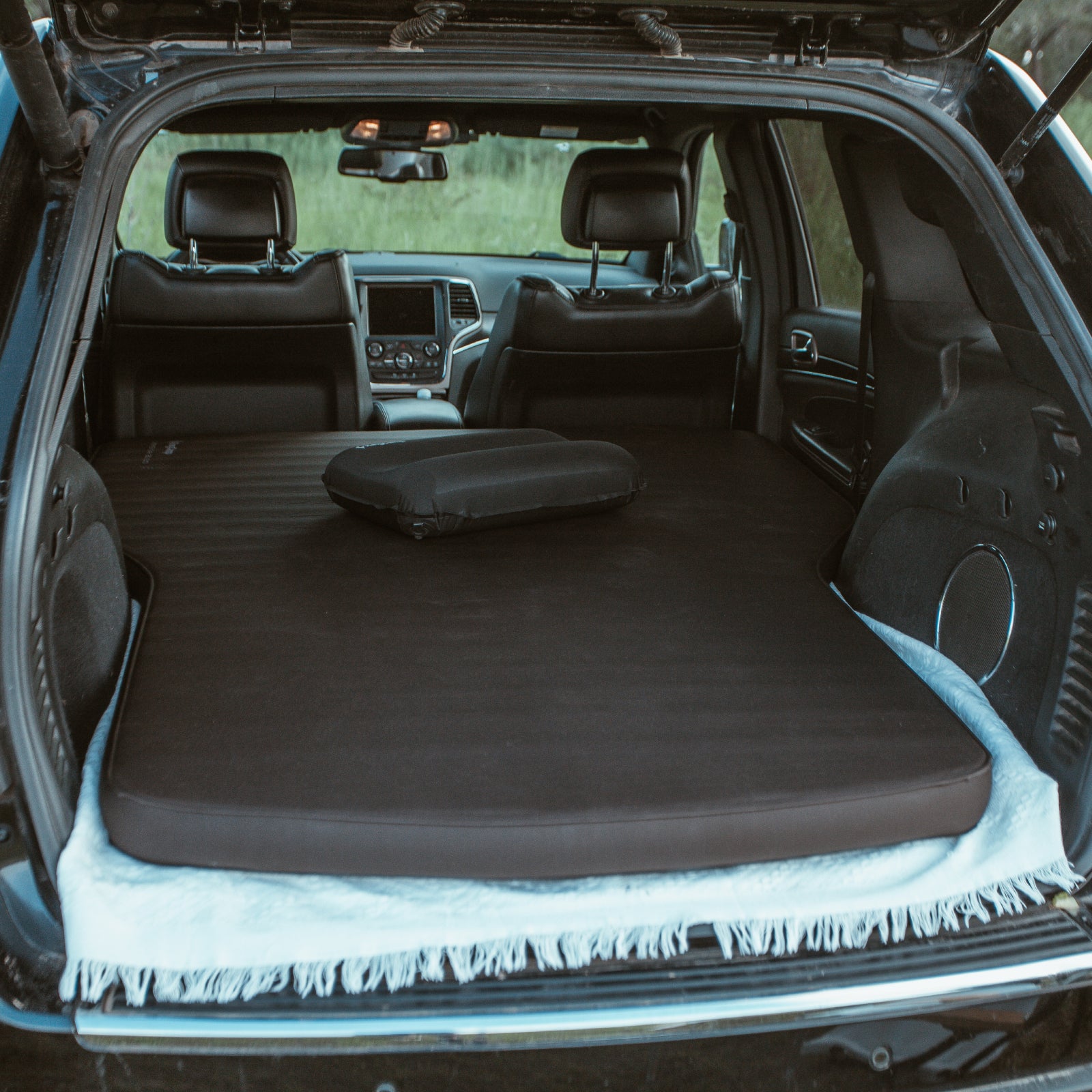 KingCamp Air Mattress 7.6 for Tesla Y & SUVs